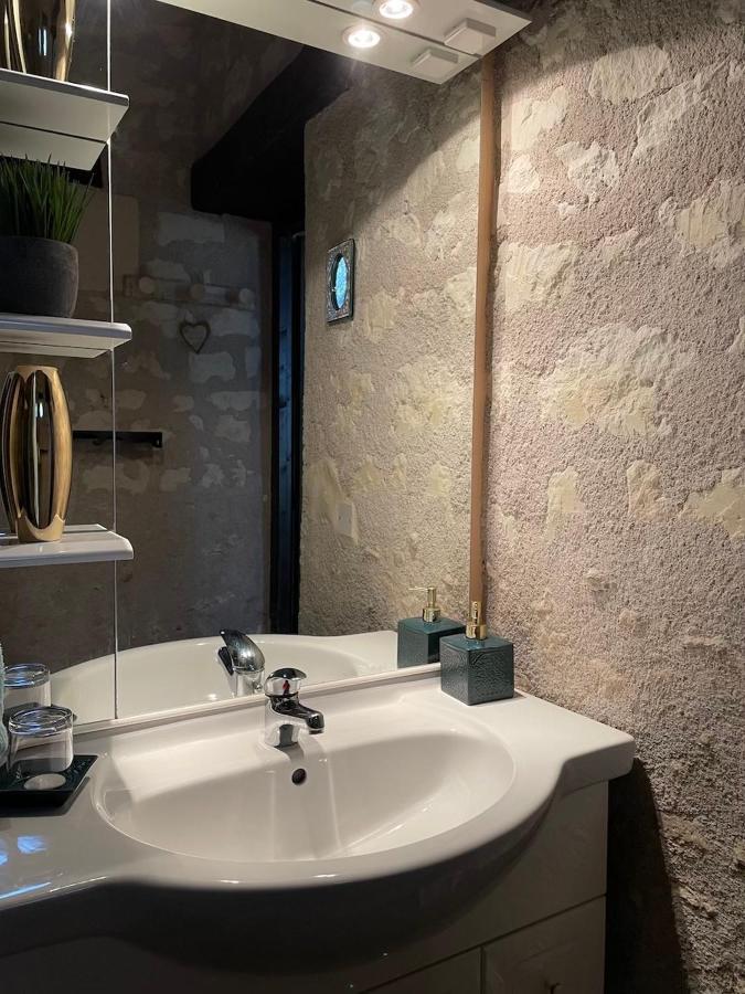 Le Relais, La Dormance, Le Bois Dormant Hotel Chateauvieux  Luaran gambar
